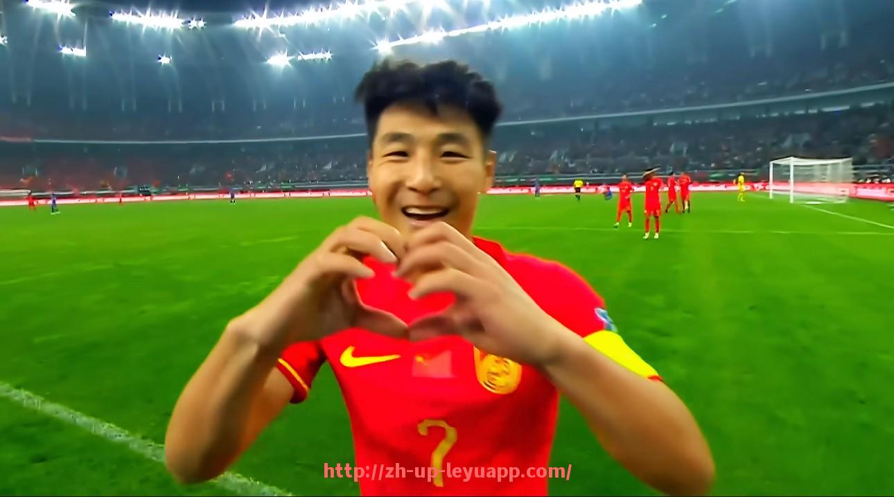 乐鱼体育入口-法甲本地解说团队阵容及风格分析