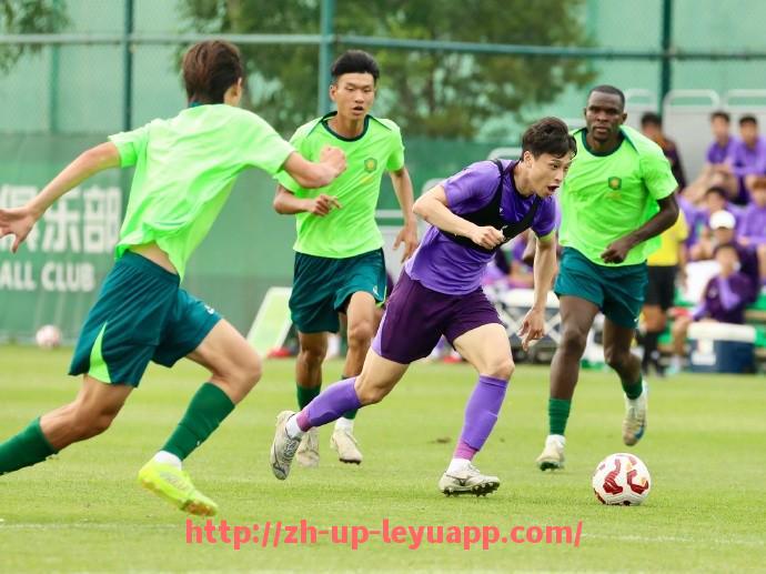 乐鱼体育入口-西甲积分榜最新赛季成绩与争四形势解读