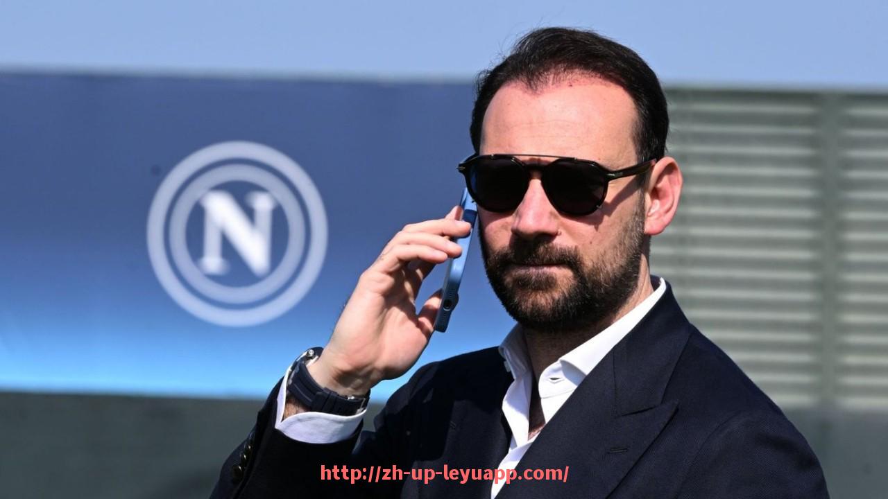 乐鱼体育入口-英超球队的外国老板及其管理风格分析