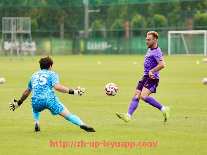 乐鱼体育入口-世俱杯比赛现场医疗急救人员配置与值守时间安排